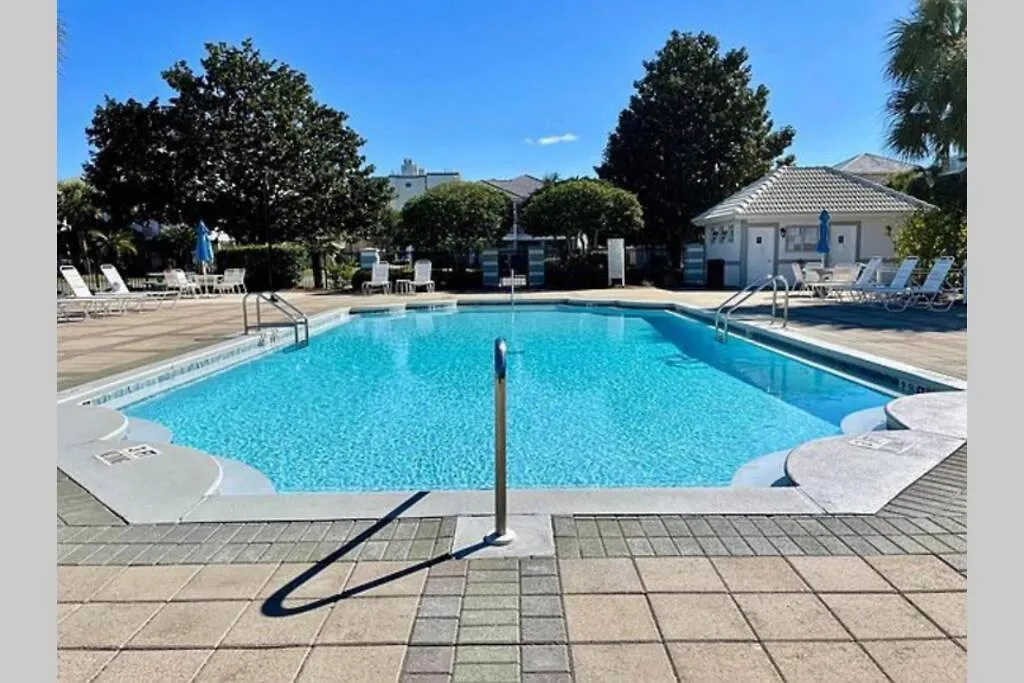 Beach Jewel 5Bd-3 1/2 Bath -5 Min Walk To Beach! Destin United States