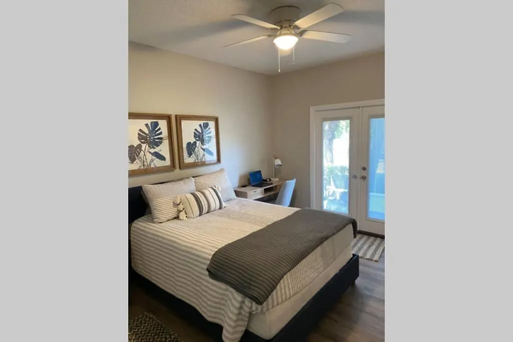 Holiday home Beach Jewel 5Bd-3 1/2 Bath -5 Min Walk To Beach! Destin United States